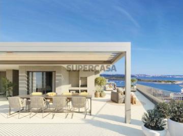 Apartamento T4 Duplex