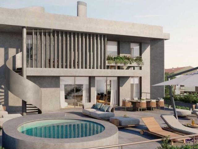 Apartamento T4 Duplex com terraço e varanda no Edifício Paul. 230m² Lordelo do Ouro e Massarelos