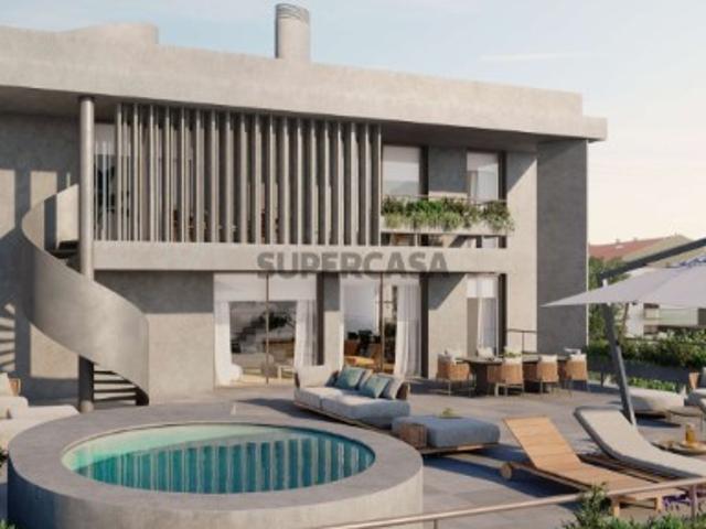 Apartamento T4 Duplex com Terraço e Jacuzzi no Porto