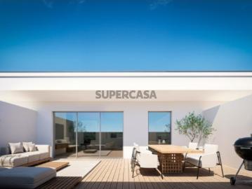 Apartamento T4 Duplex, empreendimento Azenhas do Mar, em Espinho