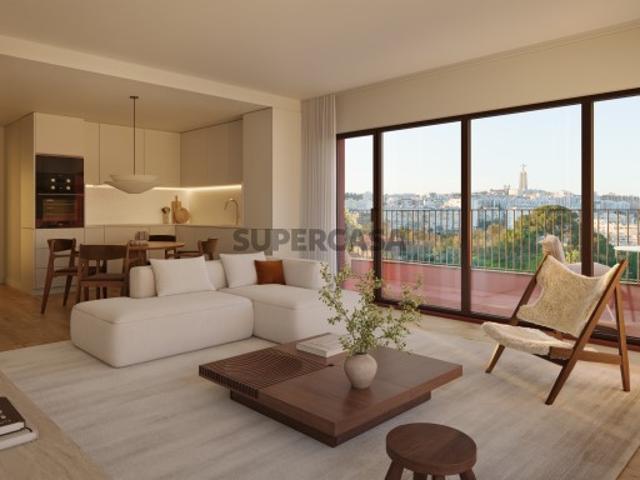 Apartamento T4 duplex, novo, no ALMAR Park, em Almada