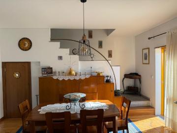 Apartamento T5 Duplex no centro de Oliveira do Hospital