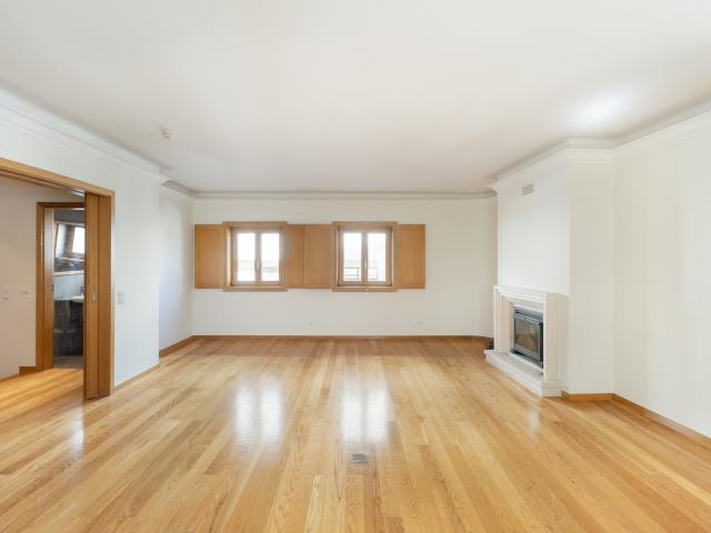 Apartamento T4 no centro histórico de Cascais