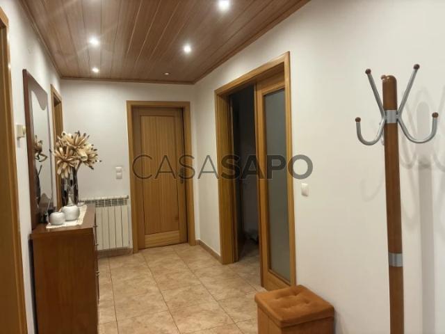 Apartamento T4 Duplex para alugar no Fundão