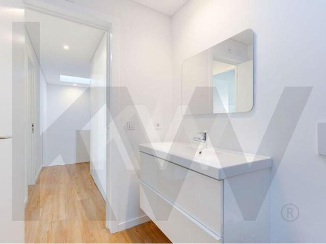 Apartamento T4, duplex,totalmente remodelado perto da Boavista