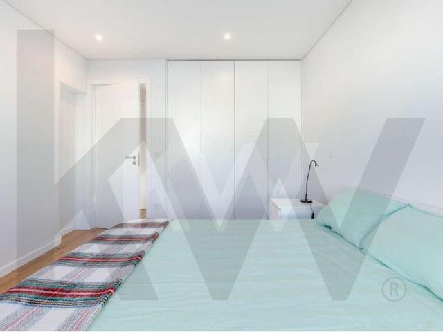 Apartamento T4, duplex,totalmente remodelado perto da Boavista