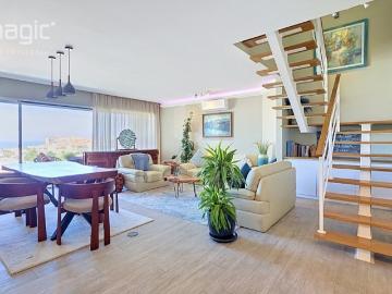 APARTAMENTO T4 DUPLEX VISTA DE MAR, ERICEIRA CENTRO