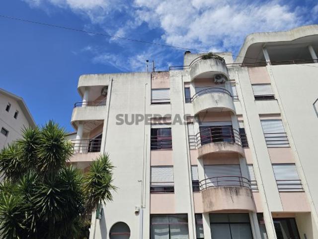Apartamento T4 em União das freguesias de Vila Real