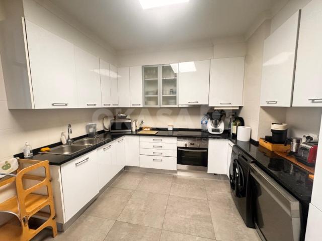 Apartamento T4 em Vanicelos Setubal