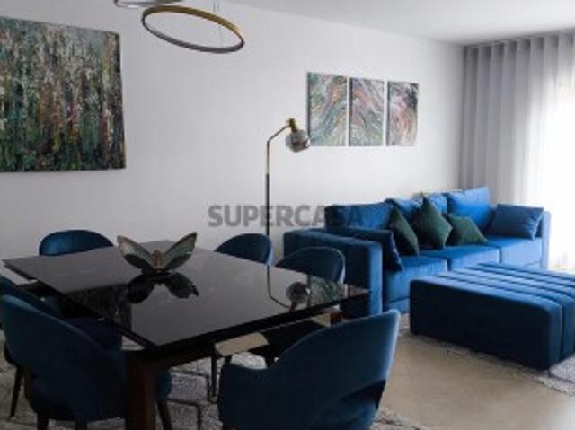 Apartamento T4 em Venda do Pinheiro e Santo Estêvão das Galés