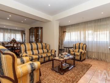 Apartamento T3 em Almada, Cova da Piedade, Pragal e Cacilhas. 110m² Almada, Cova da Piedade, Pragal e Cacilhas