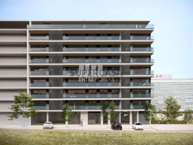 Apartamento T4 em Aldoar, Foz do Douro e Nevogilde