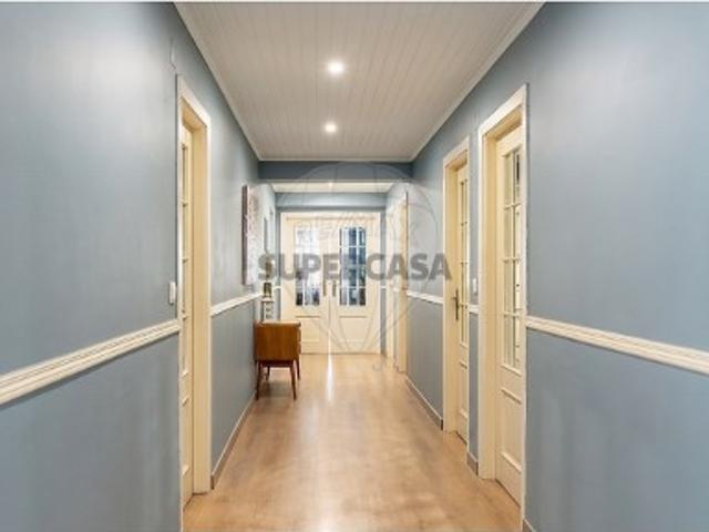 Apartamento T4 em Alenquer Santo Estêvão e Triana
