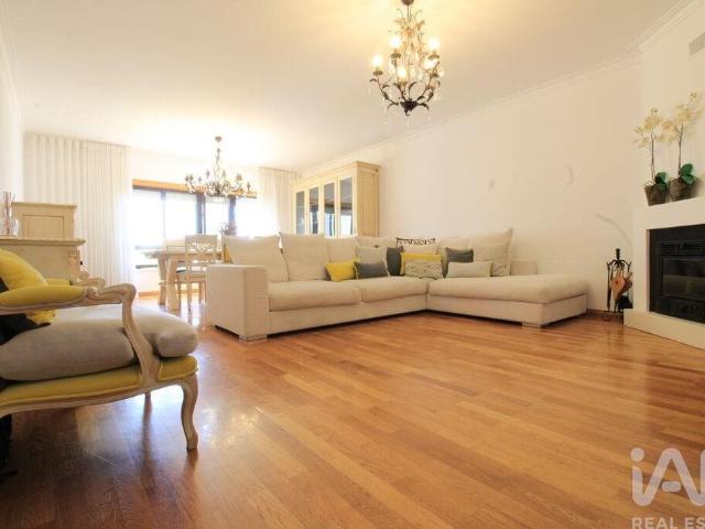Apartamento T4 em Alfragide de 173 m² 173m² Alfragide