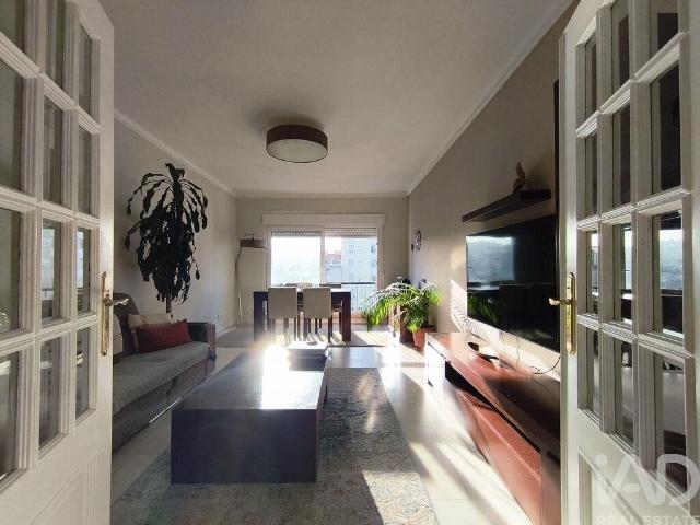 Apartamento T4 em Algés, Linda a Velha e Cruz Quebrada Dafun. 150m² Algés, Linda a Velha e Cruz Quebrada Dafundo