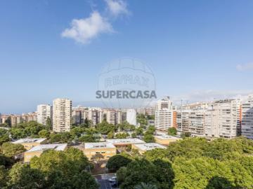 Apartamento T3 em Algés, Linda a Velha e Cruz Quebrada Dafundo