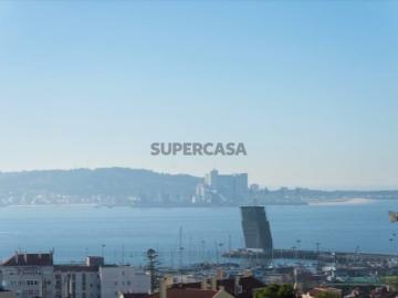 Apartamento T4 em Alto de Algés com vista mar