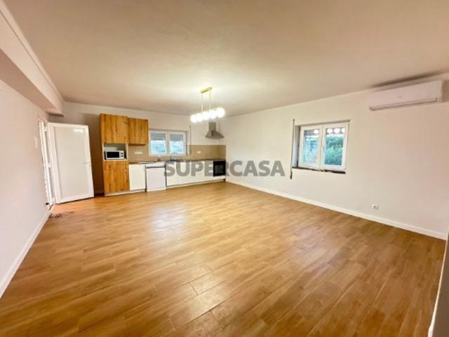 Apartamento T4 em Ansião