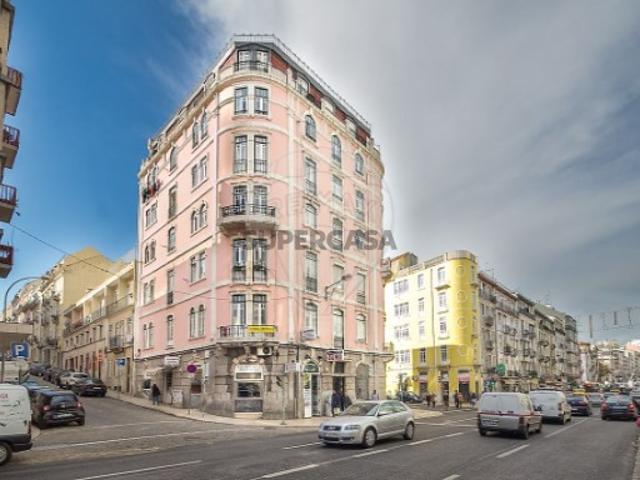 Apartamento T4 em Arroios