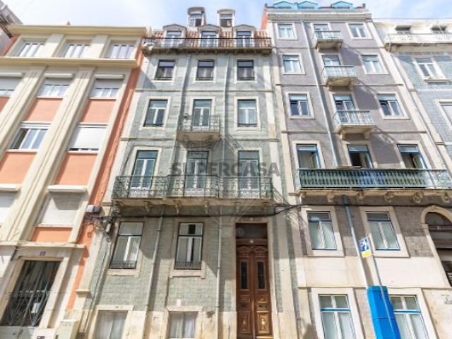 Apartamento T4 em Arroios
