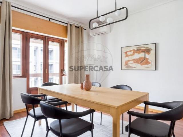 Apartamento T4 em Avenidas Novas
