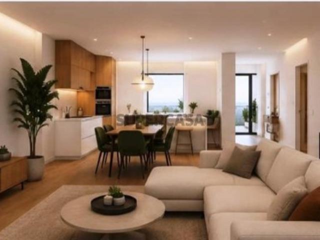 Apartamento T4 em Barroselas