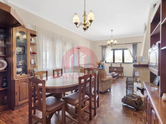 Apartamento T4 em Caldas da Rainha