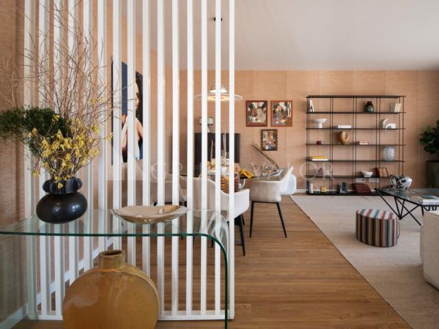 Apartamento T4 em Condomínio com Piscina | St.º António dos Cavaleiros