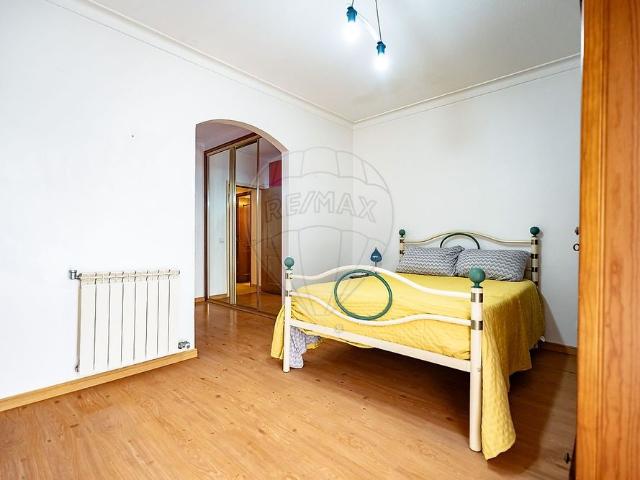 Apartamento T4 em Coimbra