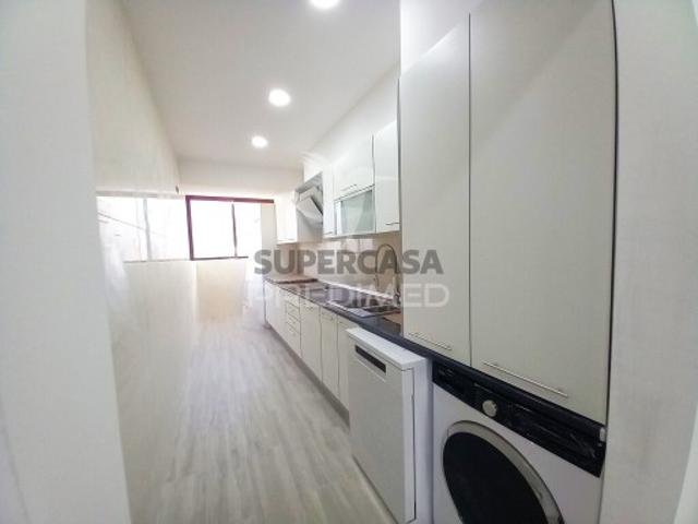 Apartamento T4 em Costa da Caparica