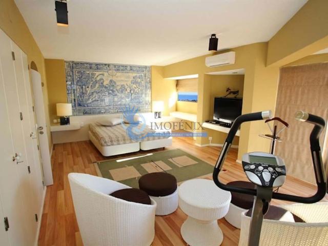 Apartamento T4 em Faro