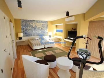 Apartamento T4 em Faro