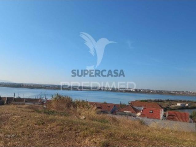 Apartamento T4 em Gaio Rosário e Sarilhos Pequenos