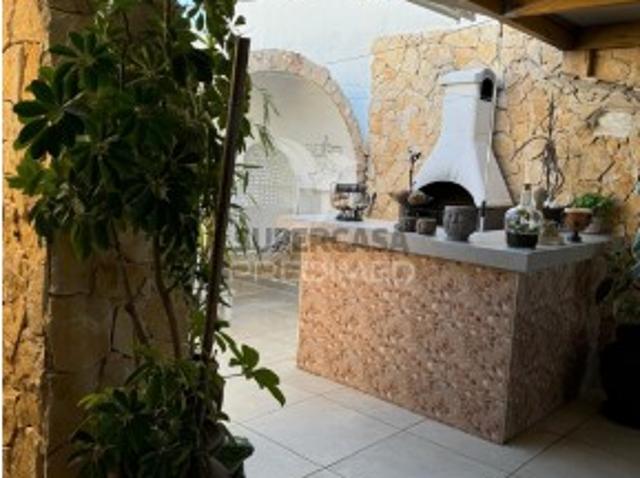 Apartamento T4 em Albufeira e Olhos de Água