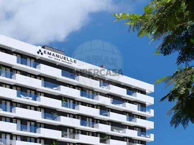 Apartamento T4 em Leça da Palmeira