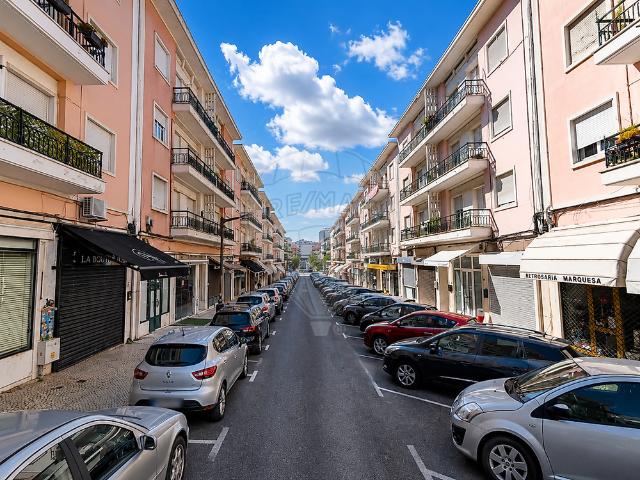 Apartamento T4 em Lisboa
