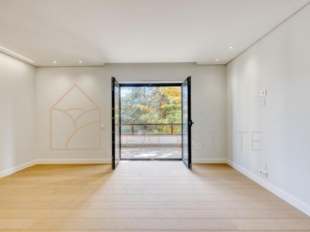 Apartamento T4 em Lisboa