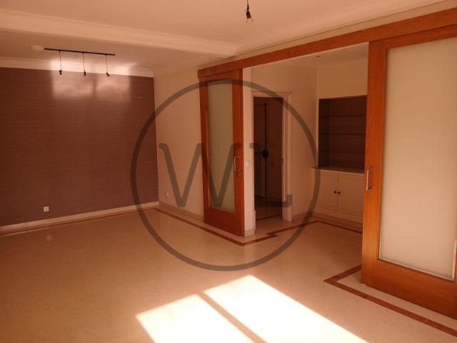 Apartamento T4 em Lisboa