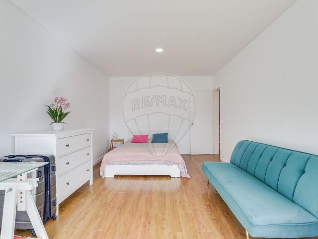 Apartamento T4 em Lisboa