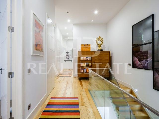 Apartamento T4 em Lisboa