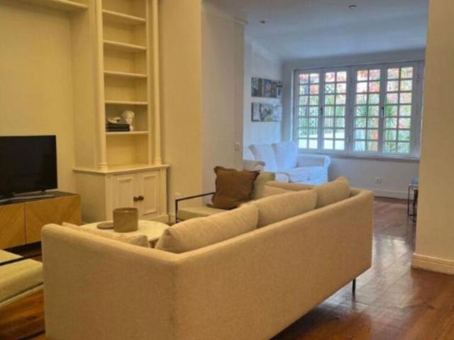 Apartamento T4 em Lisboa