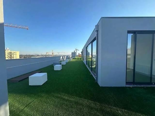 Apartamento T4 em Moreira