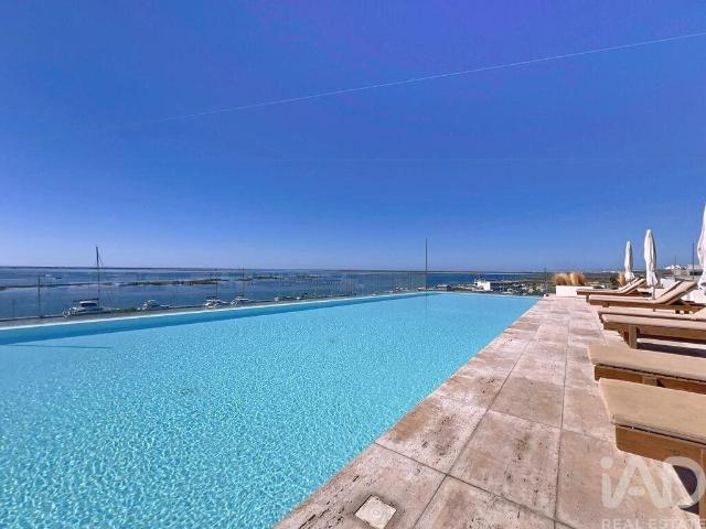 Apartamento T4 em Olhão de 158,00 m² 158m² Olhão