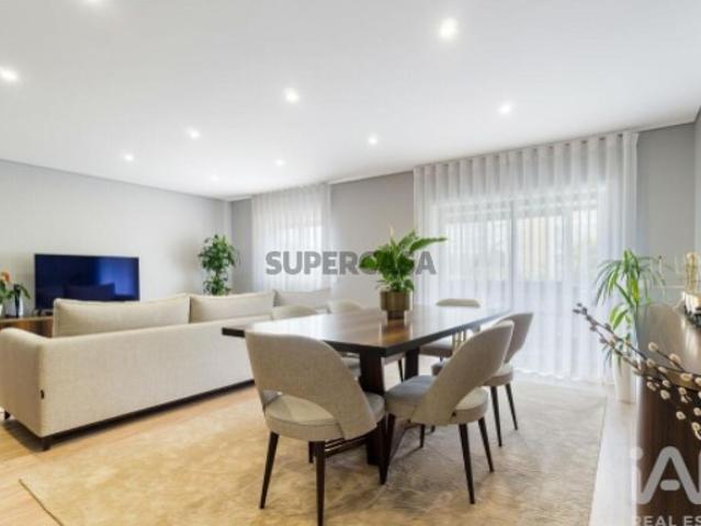 Apartamento T3 em Portimão de 243,37 m²