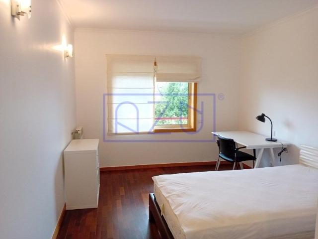 Apartamento T4 em Porto