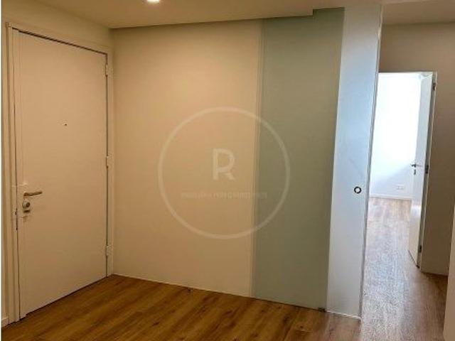 Apartamento T4 em Porto