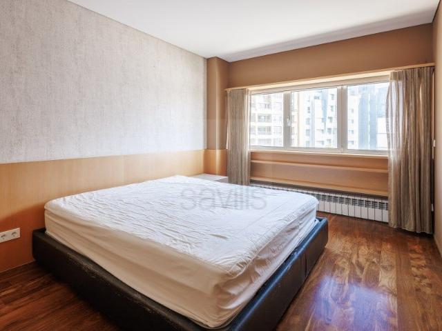 Apartamento T4 em Porto