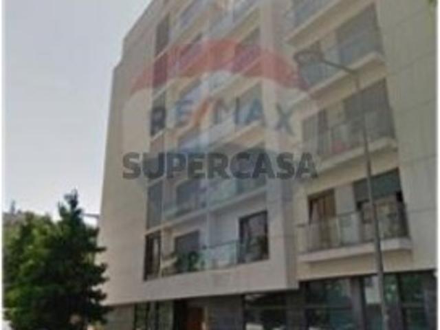 Apartamento T4 em São Domingos de Benfica