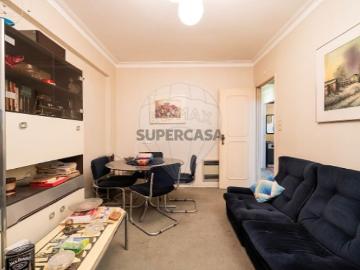 Apartamento T4 em São Domingos de Benfica
