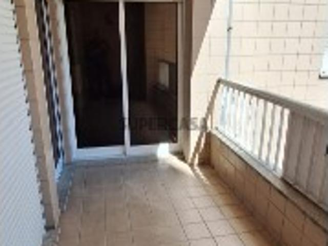 Apartamento T4 em São Víctor